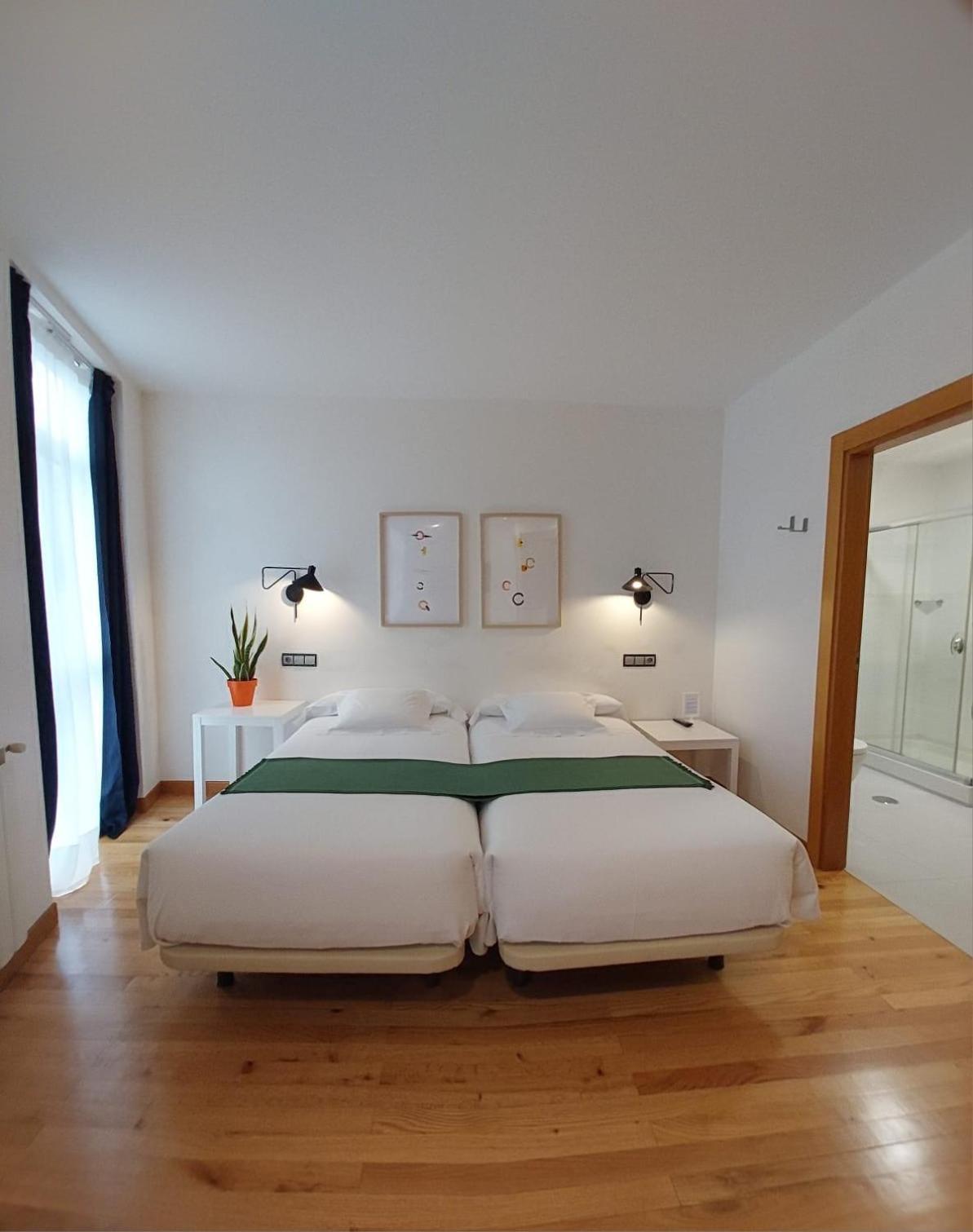 Hotel Nochendi Cangas de Onis Ngoại thất bức ảnh